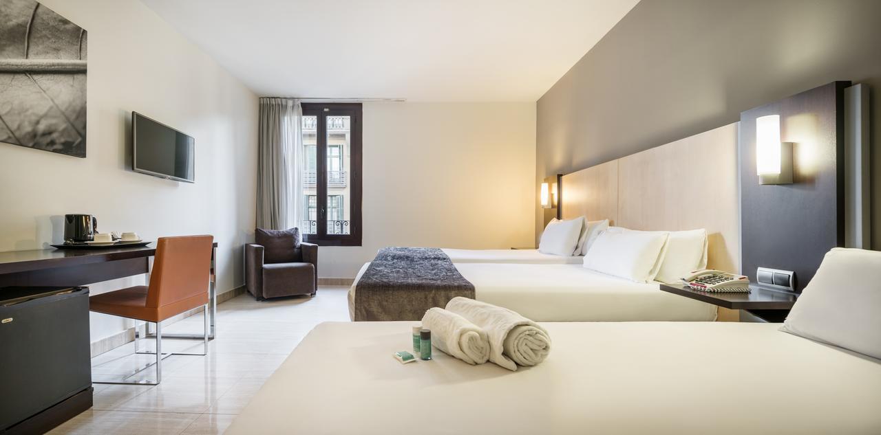 Ilunion Almirante Hotel Barcelona Cameră foto